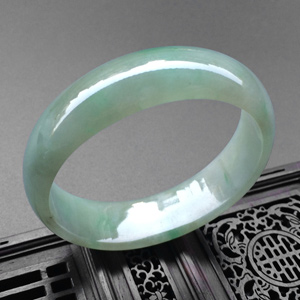 糯冰种飘花贵妃镯（54.5mm-48.7mm）