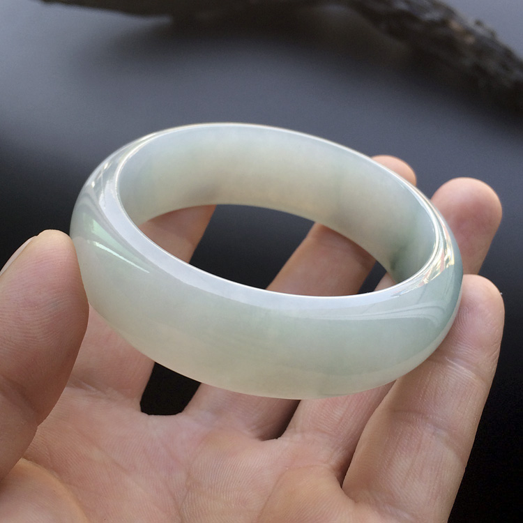 (超值推荐)糯冰种飘花手镯（52.7mm）