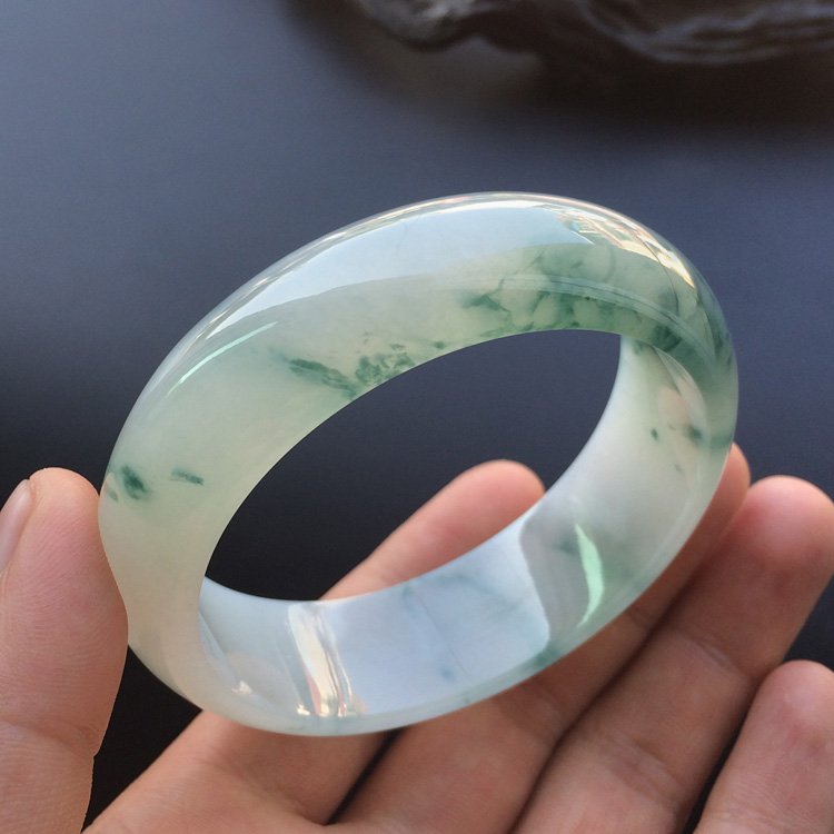 (超值推荐)冰种飘花手镯（57.2mm）