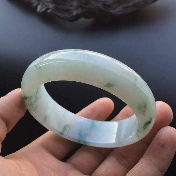 (超值推荐)糯冰种飘花手镯（57.5mm）