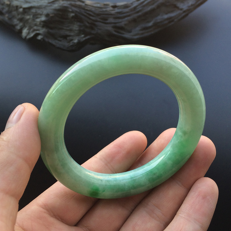 糯冰种飘翠圆条手镯（51.3mm）