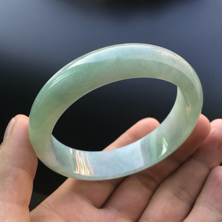 糯冰种晴水手镯（58.9mm）