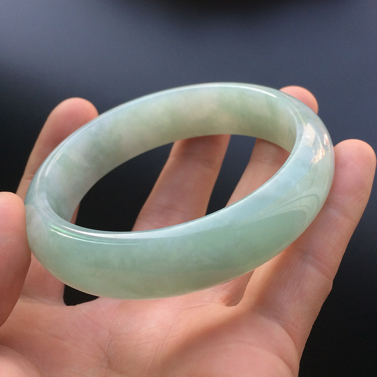 糯冰种晴水手镯（58.9mm）