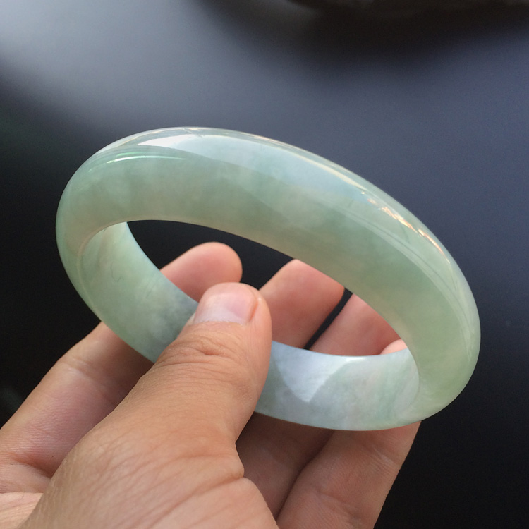 糯冰种晴水手镯（58.9mm）