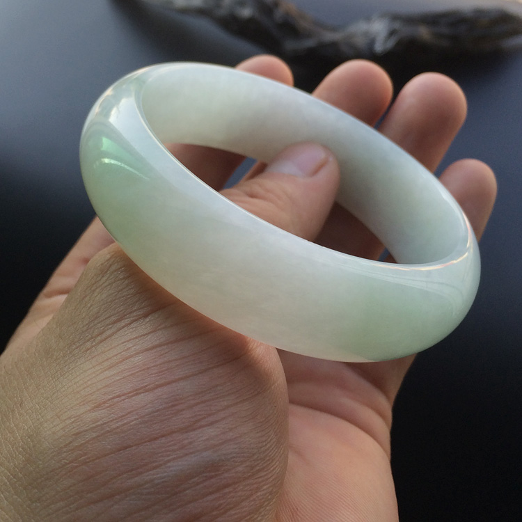 糯冰种晴水手镯（58.9mm）