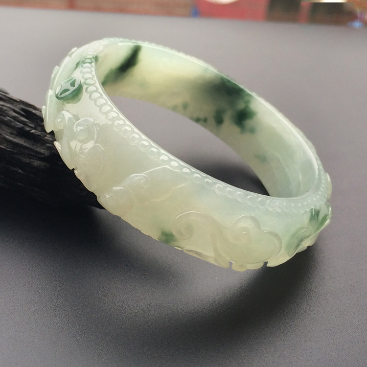 糯冰种飘花雕花手镯（54.2mm）
