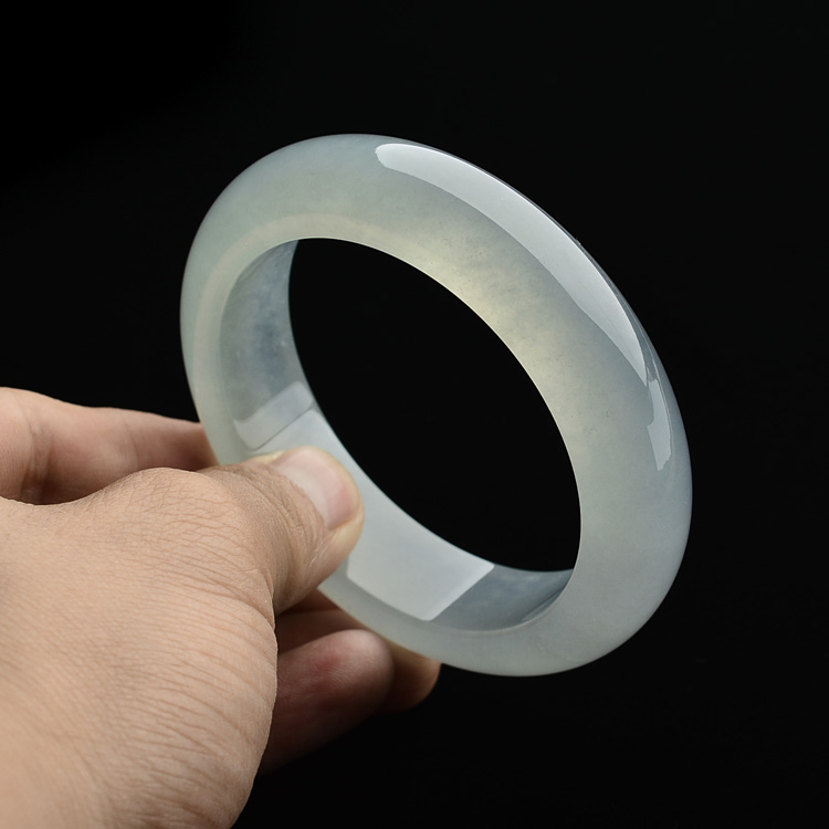 冰种晴水手镯（56.7mm）