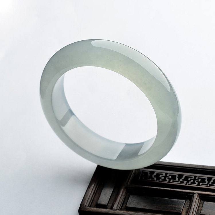 冰种晴水手镯（56.7mm）