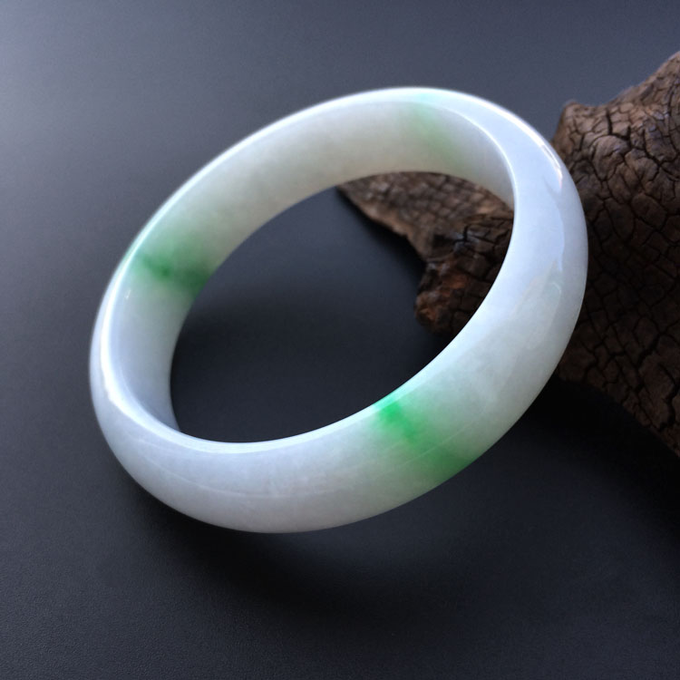 (超值推荐)糯冰种飘翠手镯（58.6mm）