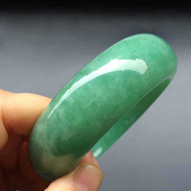 糯冰种翠色手镯（56.8mm）(单价)