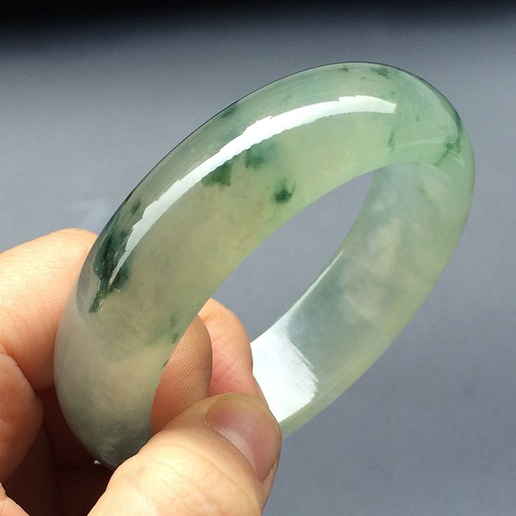 （超值推荐）冰玻种飘花手镯（58.8mm）