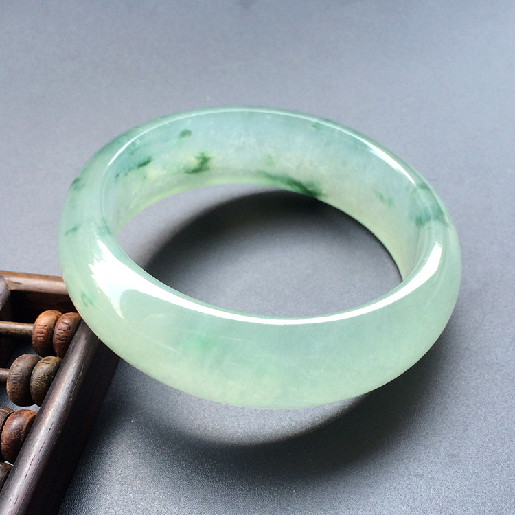 （超值推荐）冰玻种飘花手镯（58mm）