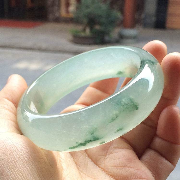 （超值推荐）冰玻种飘花手镯（58mm）