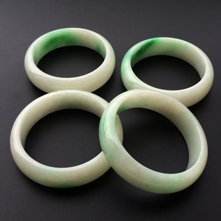 (超值推荐)糯冰种飘翠手镯（一批走）（59.5mm/57.8mm/58.5mm/58.6mm）