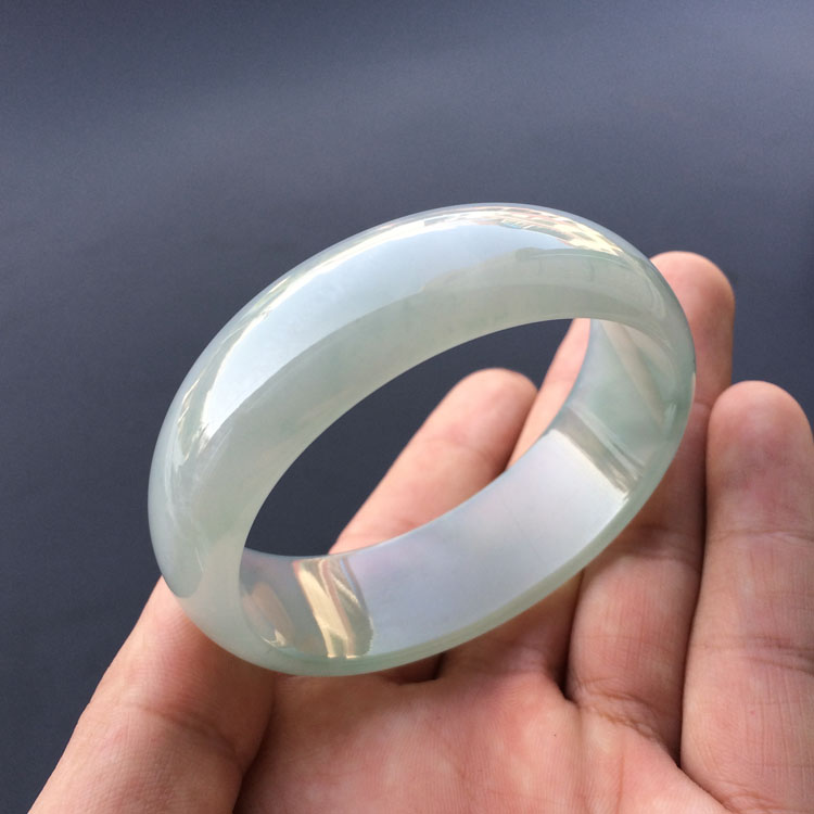(超值推荐)冰种晴水贵妃镯（55.1mm-49.3mm）