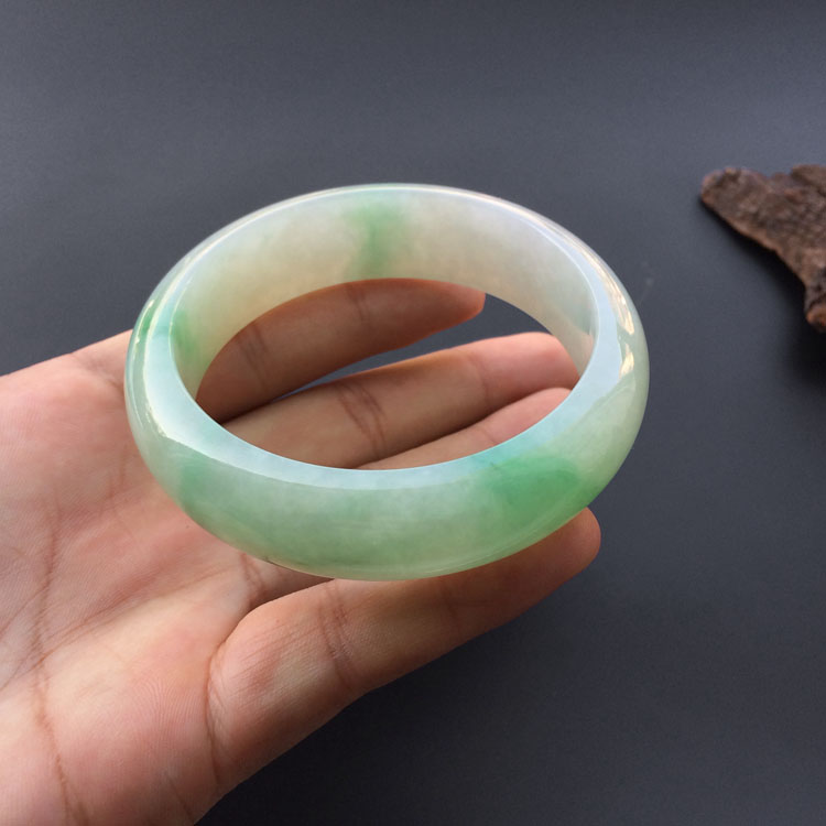 糯冰种飘翠手镯（59.8mm）