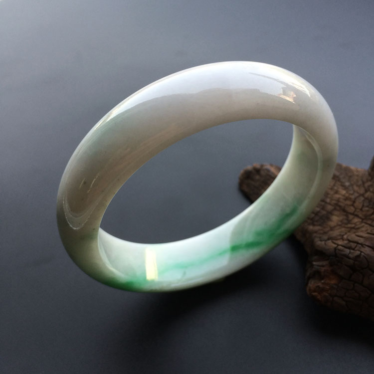 糯冰种飘翠手镯（58.3mm）
