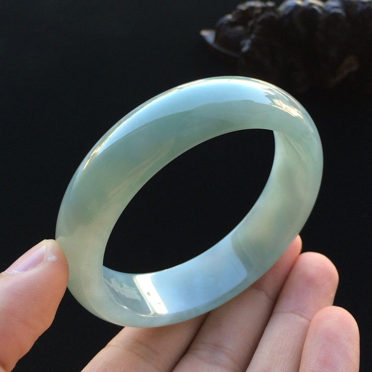 糯冰种晴水手镯（59.7mm）