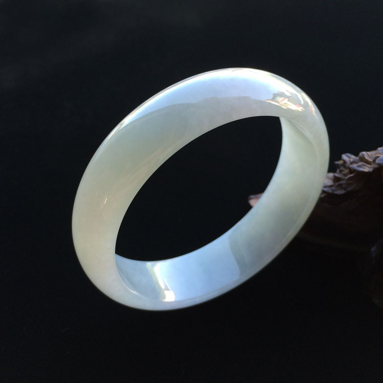 糯冰种淡晴水手镯（57.6mm）