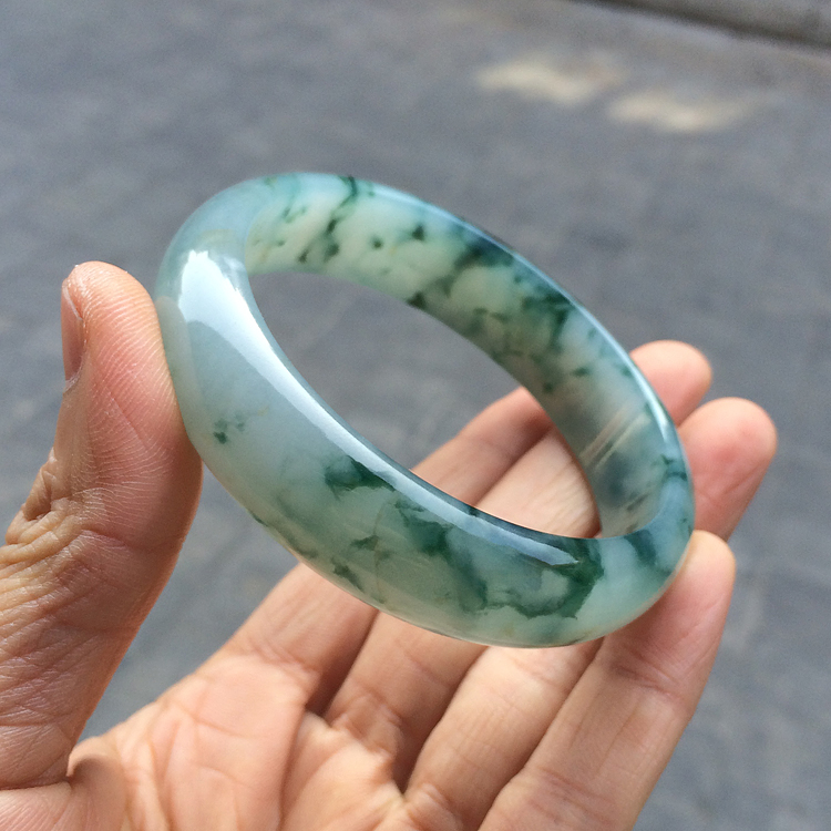(超值推荐)冰种飘花手镯（一批）