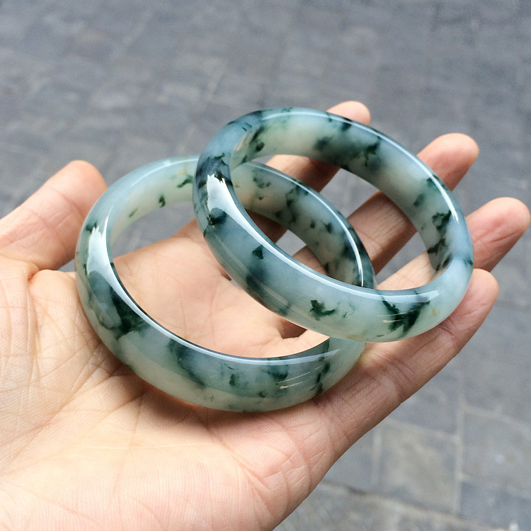 (超值推荐)冰种飘花手镯（一批）