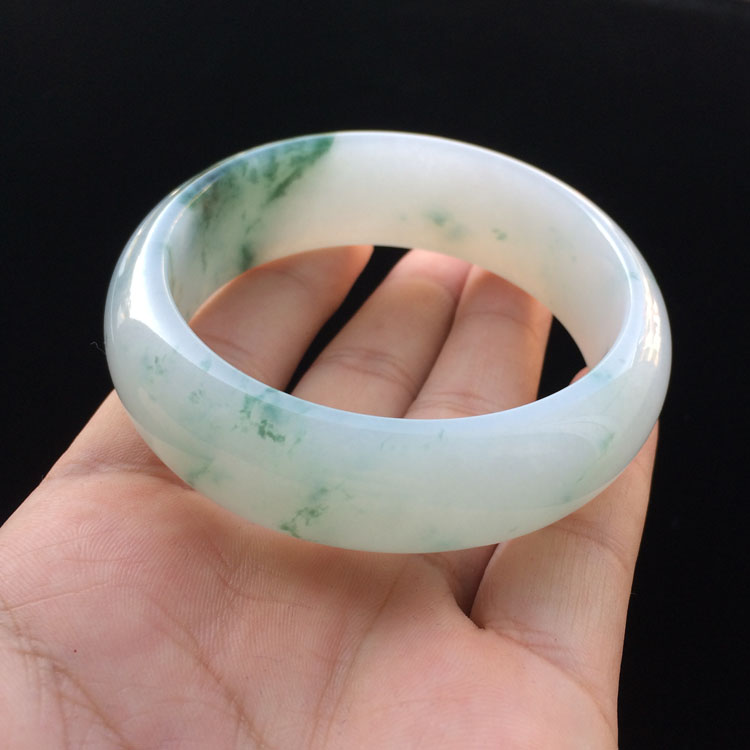 (超值推荐)糯冰种飘花手镯（59.3mm）