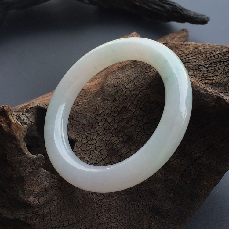 糯冰种飘花圆条手镯（56.1mm）