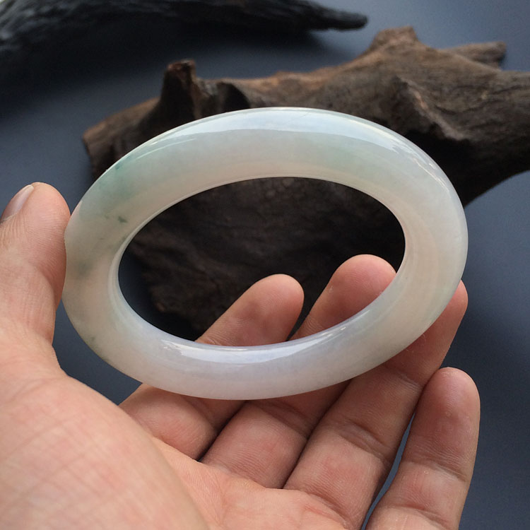 糯冰种飘花圆条手镯（56.1mm）