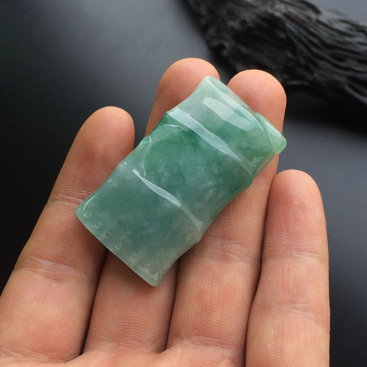 糯冰种晴水节节高挂件