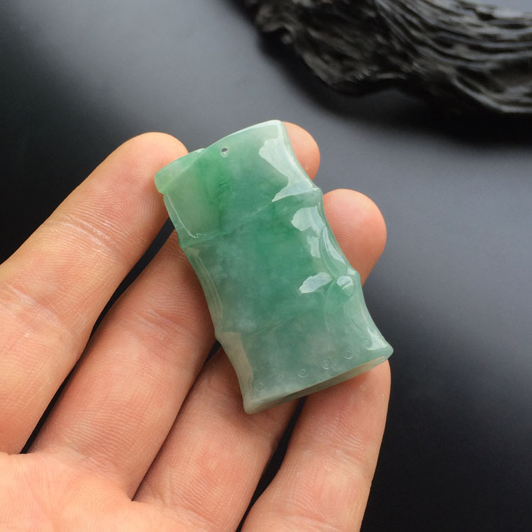 糯冰种晴水节节高挂件