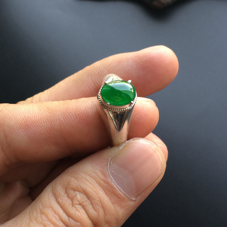 (超值推荐)冰种阳绿戒面