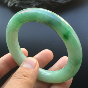 糯冰种飘翠圆条手镯（51.3mm）