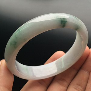 糯冰种飘花手镯（58.5mm）