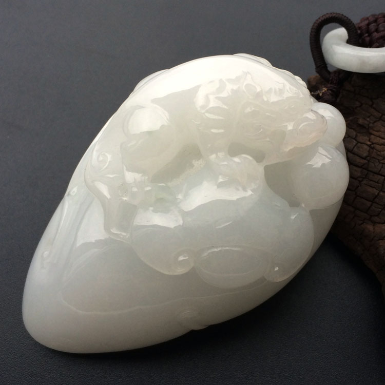 (超值推荐)糯冰种白色貔貅如意挂件