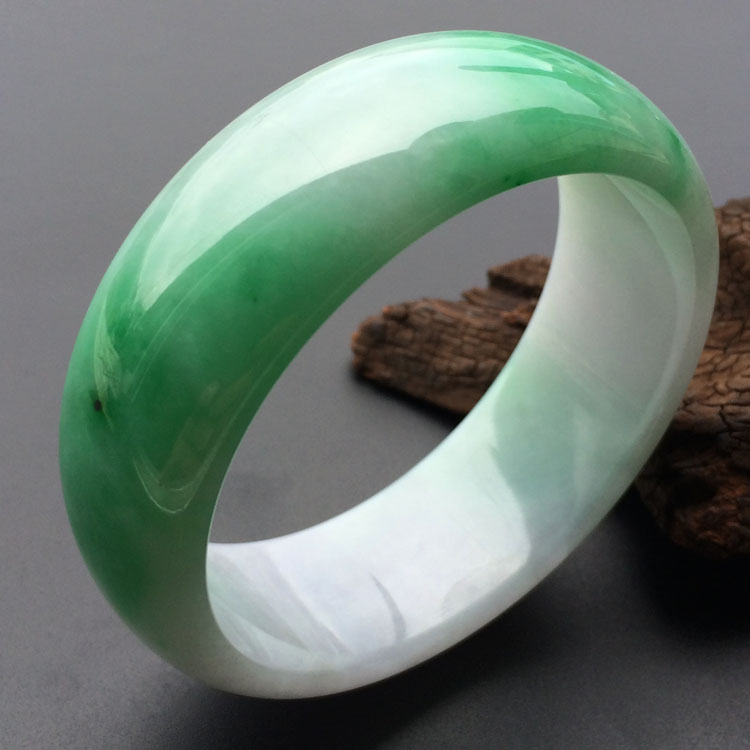(超值推荐)糯冰种翠色手镯（57.1mm）