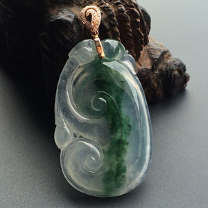 冰种飘花如意挂件