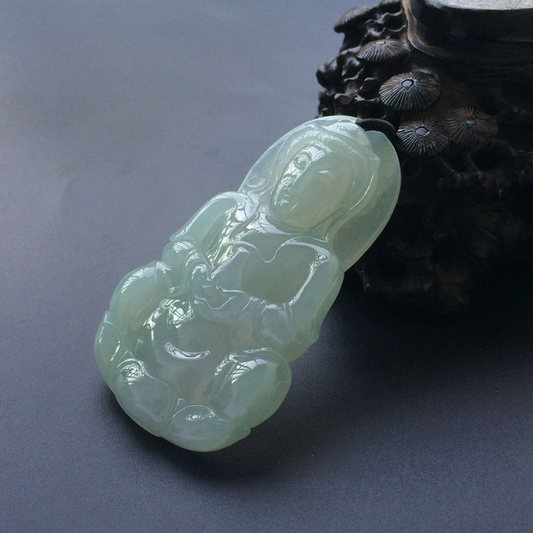 (超值推荐)糯冰种晴水观音挂件
