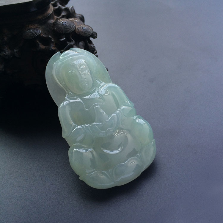 (超值推荐)糯冰种晴水观音挂件