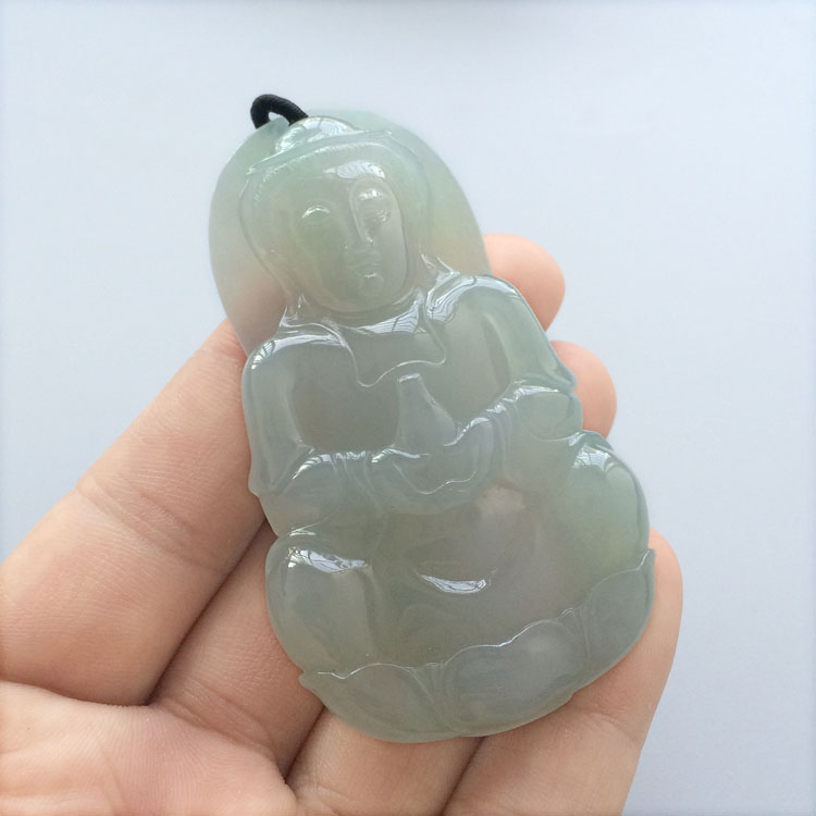(超值推荐)糯冰种晴水观音挂件