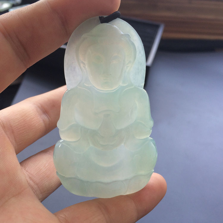 (超值推荐)糯冰种晴水观音挂件