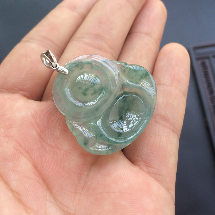 冰种飘花玉佛挂件