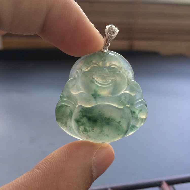 冰种飘花玉佛挂件