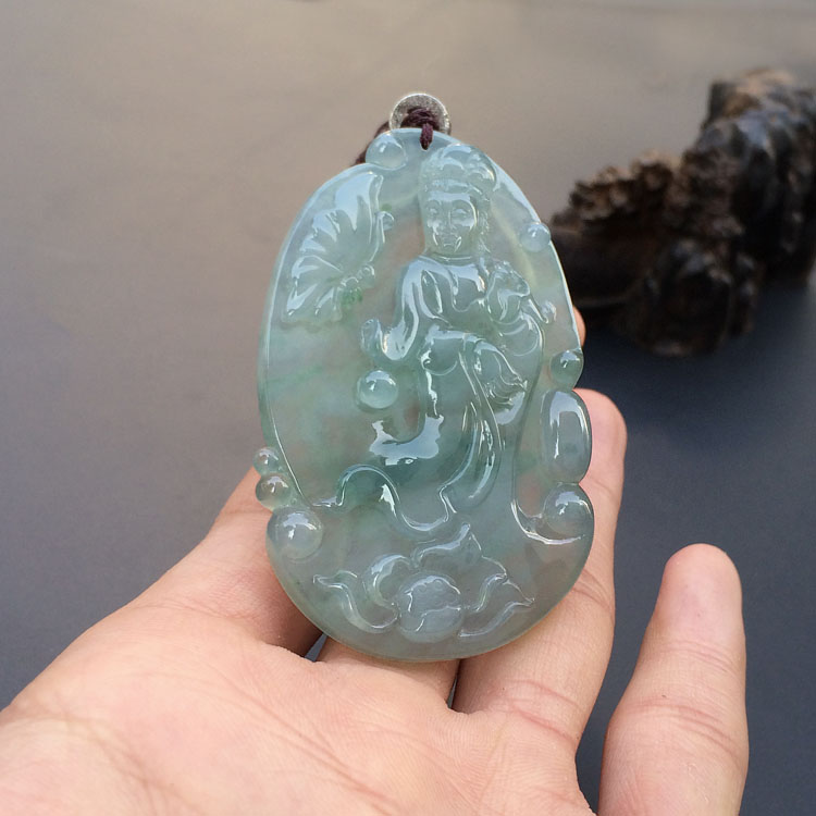 冰种晴水站观音挂件