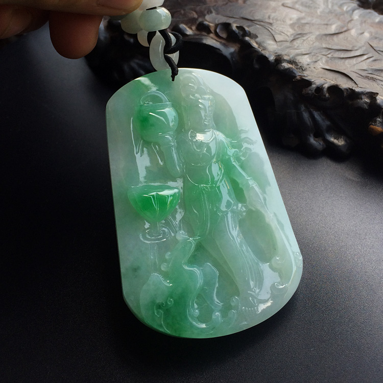 (超值推荐)糯冰种翠色站观音挂件