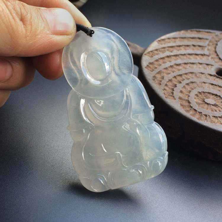 冰种晴水观音挂件