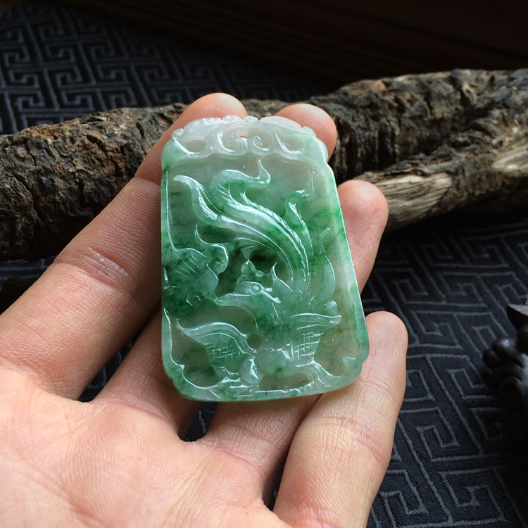 糯冰种飘花龙凤牌挂件(一对)