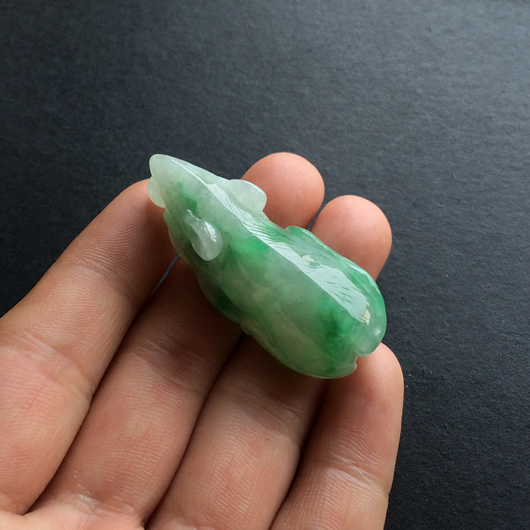 糯冰种飘翠玉鼠运财挂件