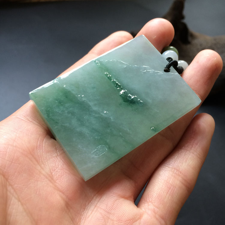 (超值推荐)(高松峰大师作品)冰种飘花普度众生挂件