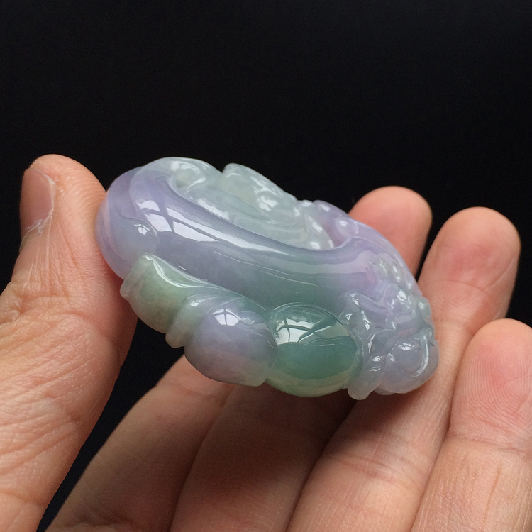 (超值推荐)糯冰种紫罗兰龙马精神挂件