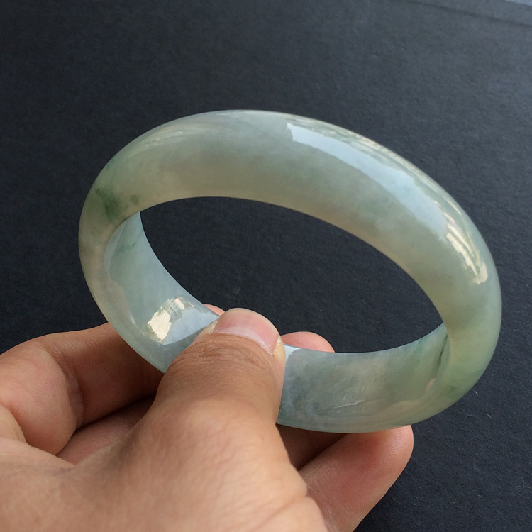 糯冰种飘花手镯（59.8mm）